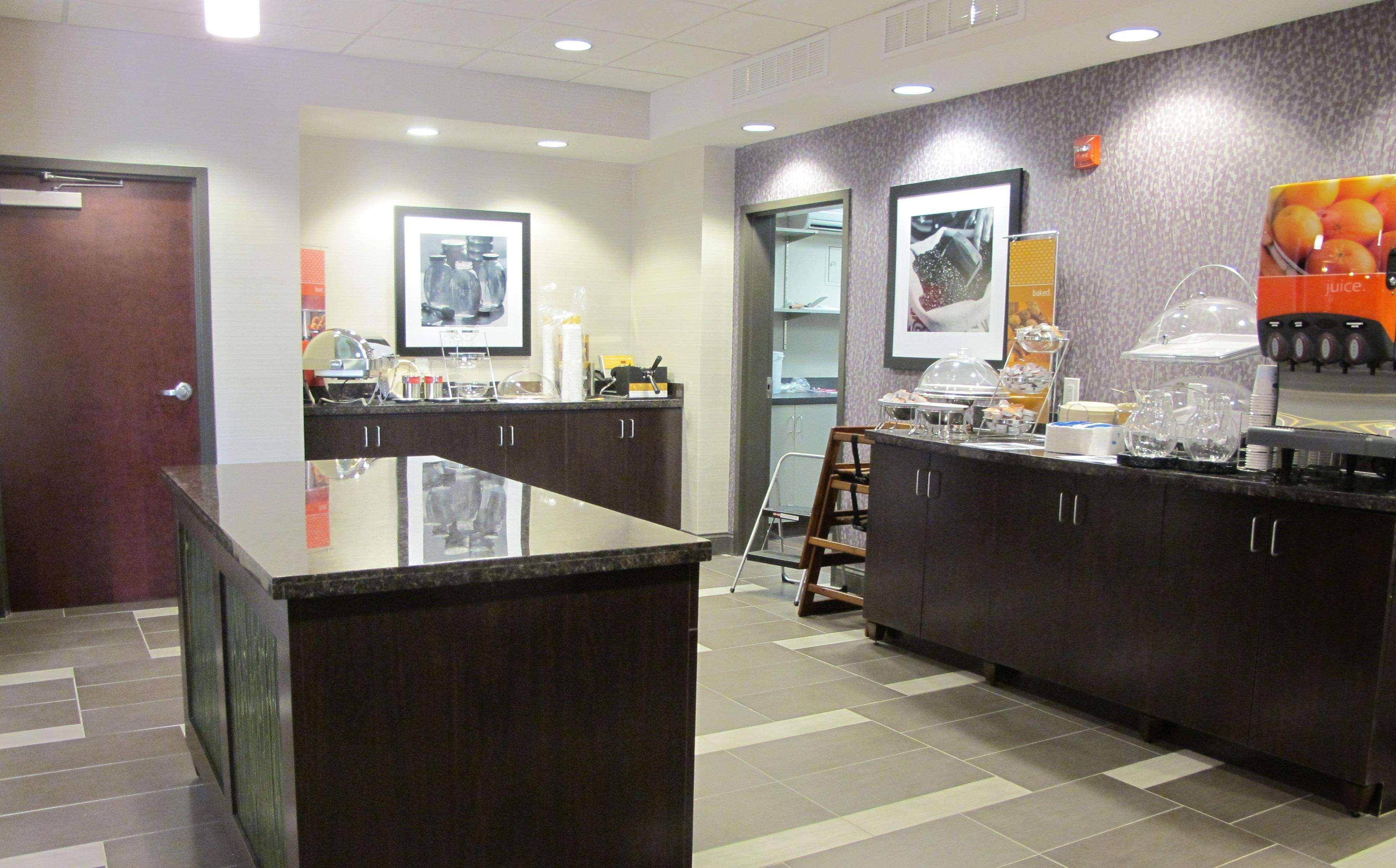 Hampton Inn By Hilton Leesville Fort Johnson Nhà hàng bức ảnh