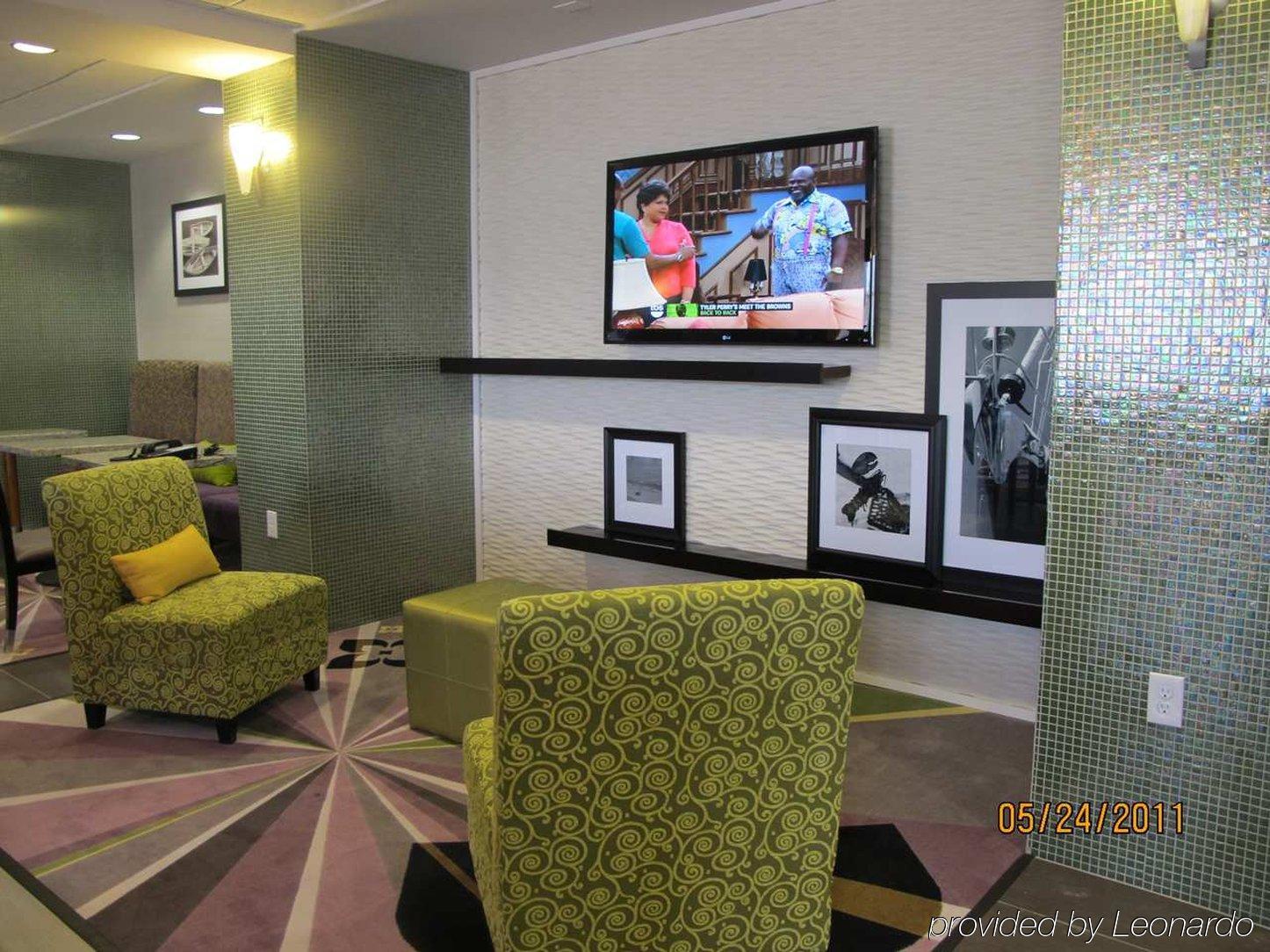 Hampton Inn By Hilton Leesville Fort Johnson Ngoại thất bức ảnh